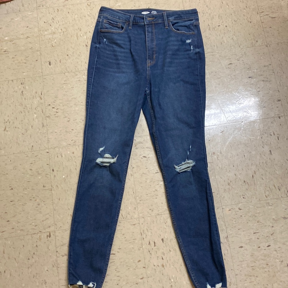 Dark Wash Skinny Jeans